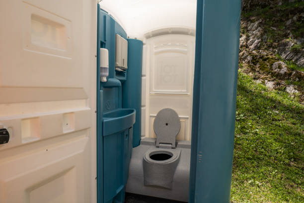 Professional porta potty rental in El Paso De Robles, CA